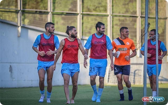 בנה קבוצה מאפס. שחקני נשר (וואסים מוואסי)